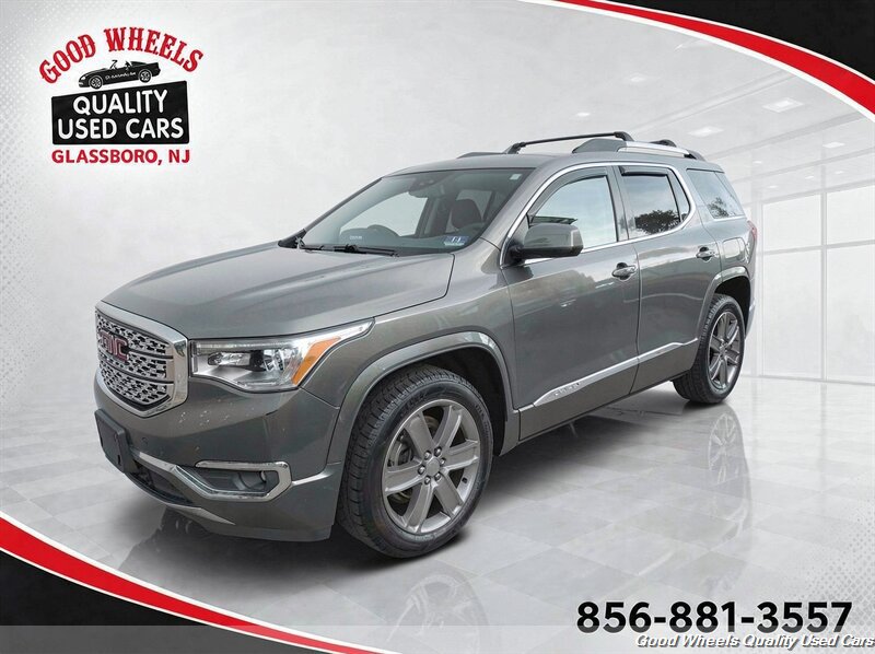 Used 2017 GMC Acadia Denali w/ Technology Package FWD image 1