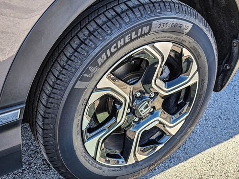 Used 2019 Honda CR-V Touring image 12