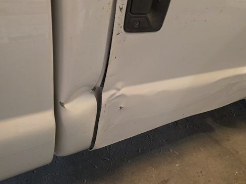Used 2008 Ford F250 XL RWD image 4