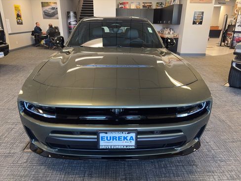 New 2026 Dodge Charger R/T w/ Driver Convenience Group AWD/4WD image 23