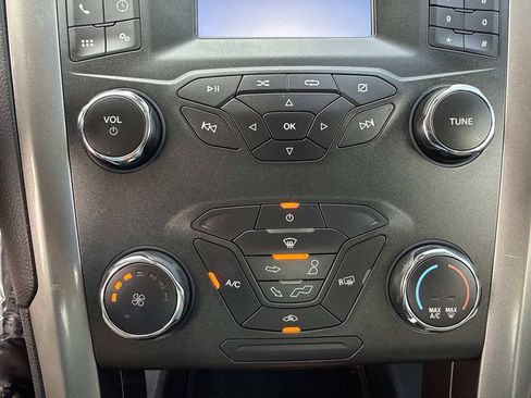 Used 2020 Ford Fusion S FWD image 27