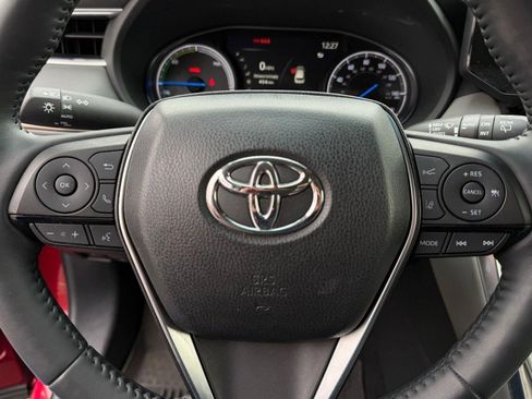 Used 2021 Toyota Venza Limited w/ Advanced Technology Package image 14