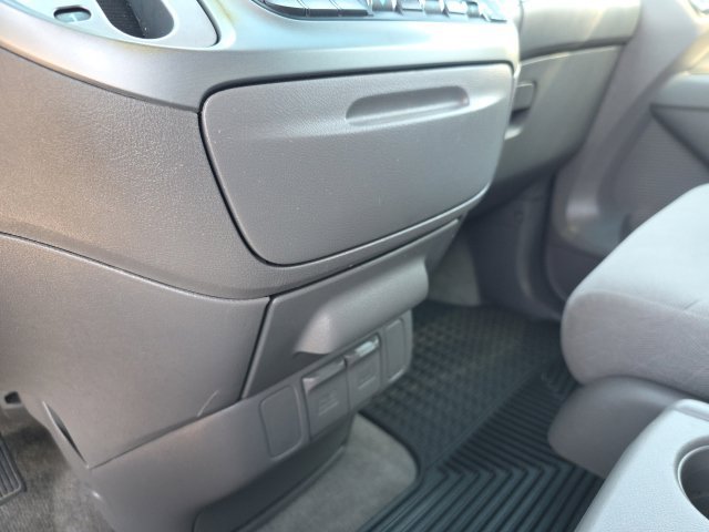 Used 2010 Honda Odyssey EX image 23