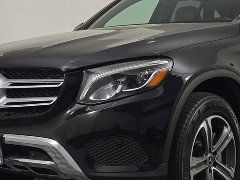 Used 2019 Mercedes-Benz GLC 300 4MATIC image 12