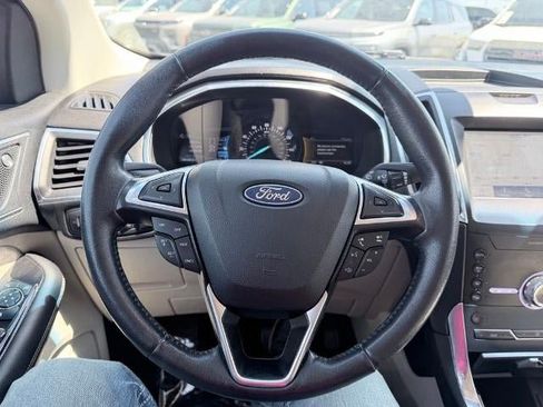 Used 2020 Ford Edge Titanium w/ Cargo Accessory Package FWD image 18
