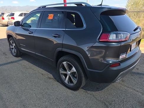 Used 2020 Jeep Cherokee Limited AWD/4WD image 2