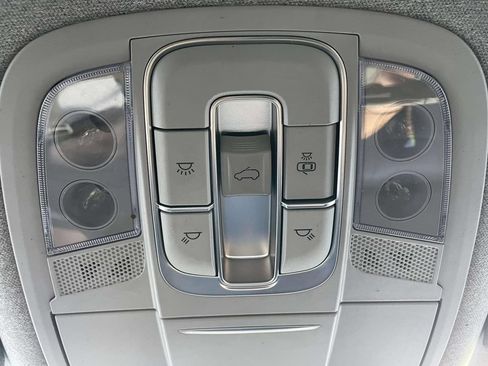 Used 2020 Hyundai Santa Fe Limited AWD/4WD image 24