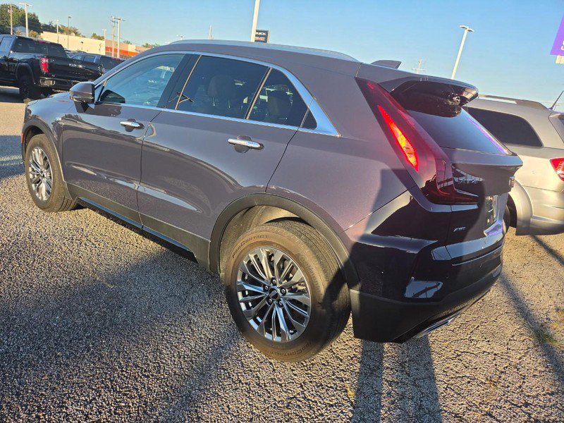 Used 2024 Cadillac XT4 Premium Luxury w/ Active Safety Package AWD/4WD image 4