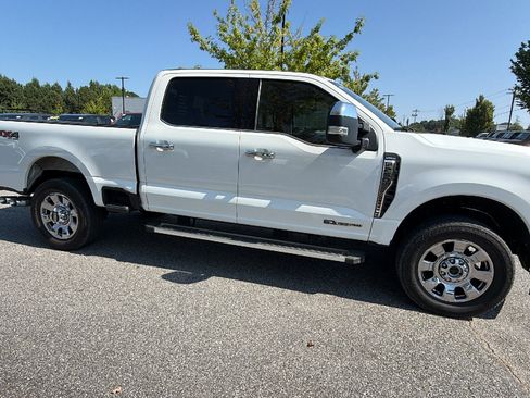 Used 2024 Ford F250 Lariat w/ Chrome Package AWD/4WD image 7