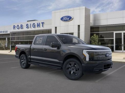 New 2025 Ford F150 Lightning Lariat image 8