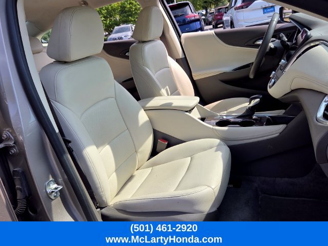 Used 2024 Chevrolet Malibu LT FWD image 18