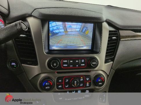 Used 2016 GMC Yukon Denali w/ Open Road Package image 21