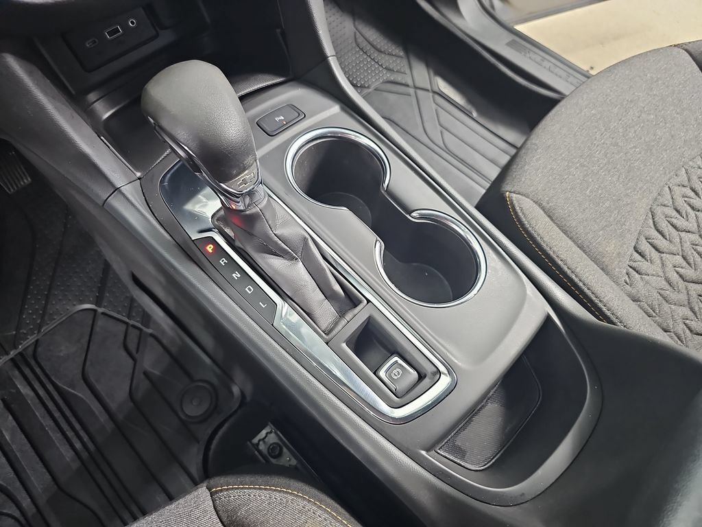 Certified 2024 Chevrolet Equinox LT w/ LPO, Floor Liner Package FWD image 30