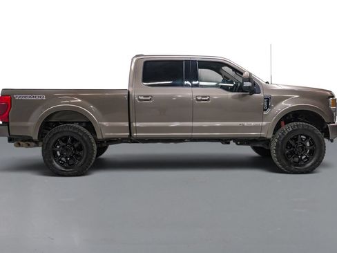 Used 2020 Ford F250 Lariat w/ Tremor Off-Road Package AWD/4WD image 5