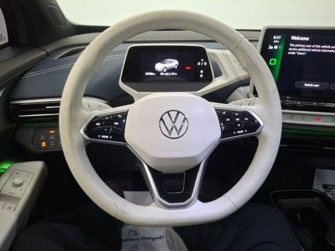 Used 2023 Volkswagen ID.4 Pro S Plus image 15