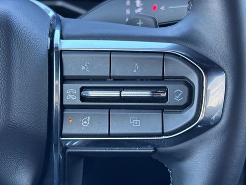 Certified 2025 GMC Acadia Elevation image 20