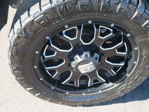 Used 2013 GMC Sierra 2500 Denali image 13