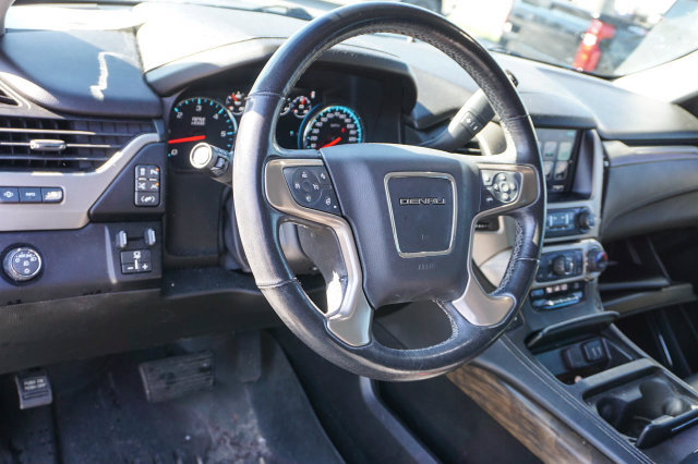 Used 2018 GMC Yukon Denali w/ Denali Ultimate Package RWD image 7
