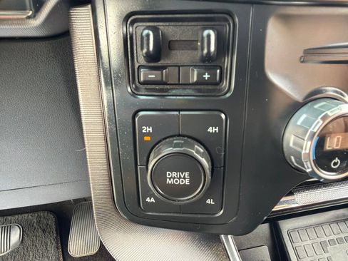 Used 2021 Ford F150 Platinum AWD/4WD image 34