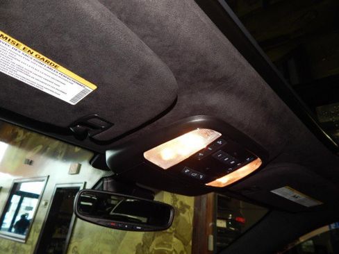 Used 2021 Jeep Grand Cherokee SRT image 21