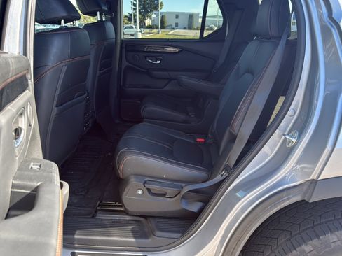 Certified 2025 Honda Pilot TrailSport image 15