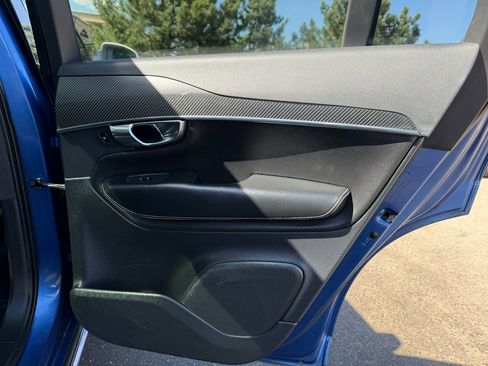 Used 2016 Volvo XC90 T6 R-Design w/ Vision Package image 21