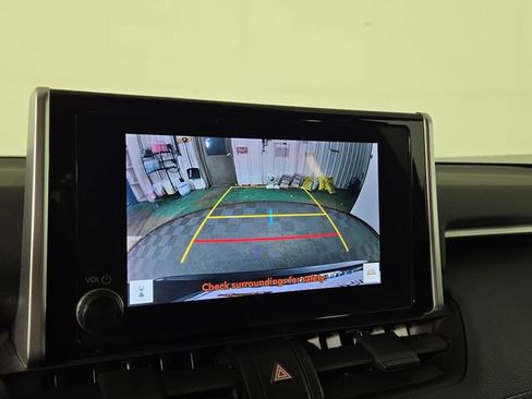 Used 2024 Toyota RAV4 XLE image 18