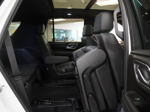Used 2023 Chevrolet Tahoe LT AWD/4WD image 36