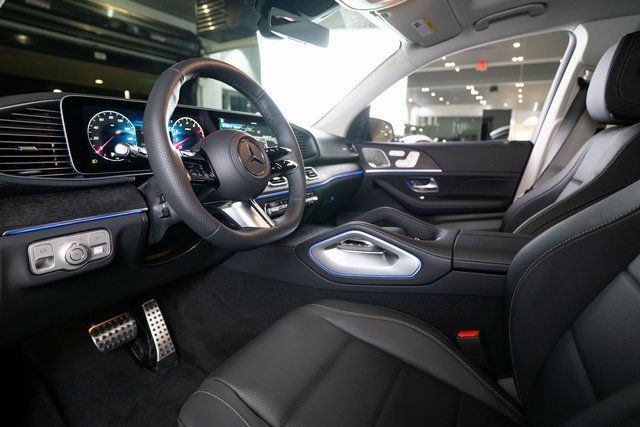 Certified 2026 Mercedes-Benz GLS 450 4MATIC image 10