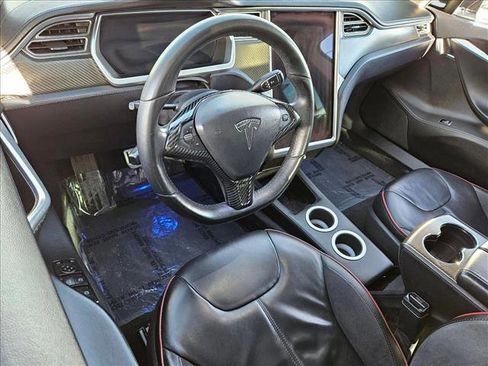 Used 2013 Tesla Model S Performance image 10