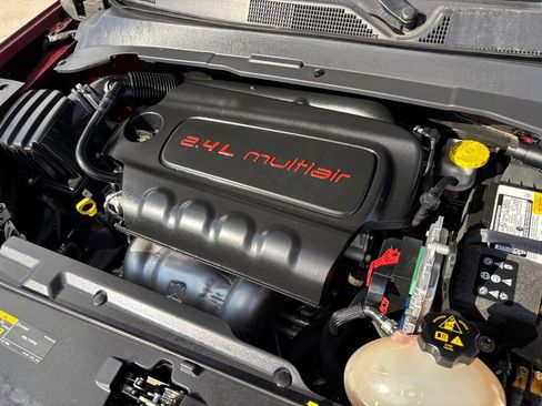 Used 2022 Jeep Compass Latitude w/ Sun and Sound Group image 31