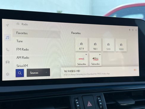 Certified 2023 Lexus ES 300h F Sport w/ Accessory Package (Z2) FWD image 20