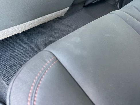 Used 2024 Nissan Frontier PRO-4X w/ Technology Package image 14