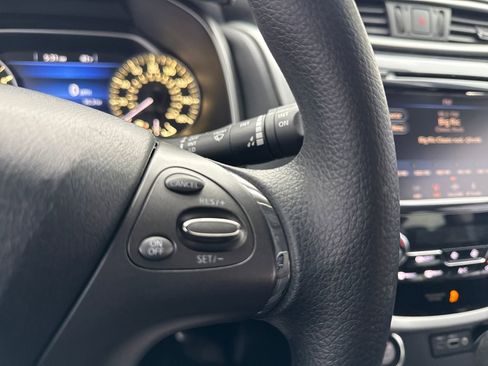 Used 2020 Nissan Murano S image 27