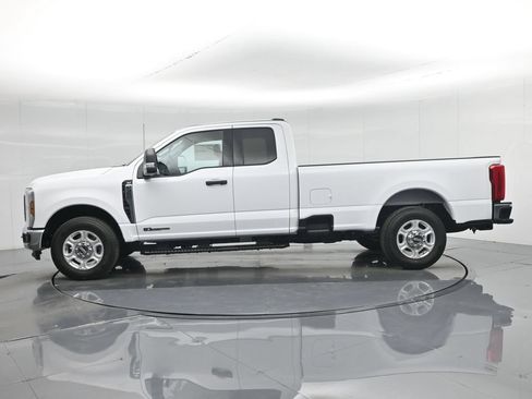 New 2026 Ford F350 XLT RWD image 29