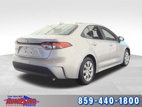 Used 2024 Toyota Corolla LE image 9