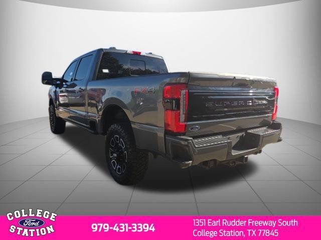 Used 2025 Ford F250 Platinum AWD/4WD image 3