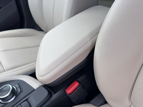 Used 2019 BMW X1 sDrive28i w/ Convenience Package FWD image 15