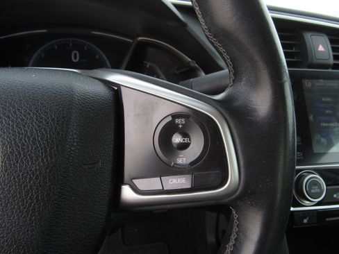 Used 2017 Honda Civic EX-L image 25