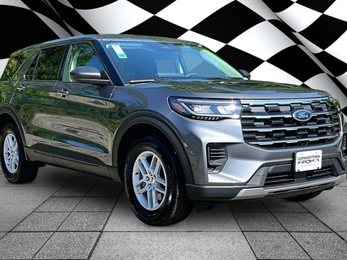 New 2026 Ford Explorer Active AWD/4WD image 2