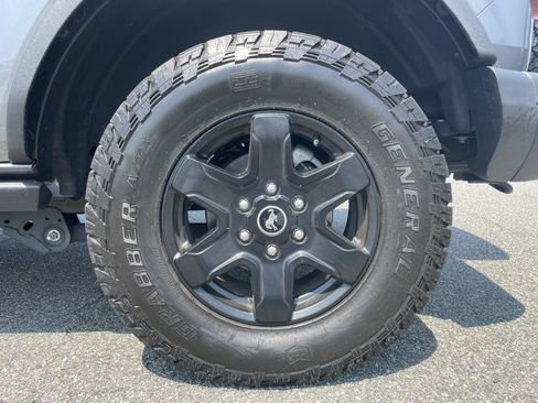 Used 2024 Ford Bronco Black Diamond AWD/4WD image 10