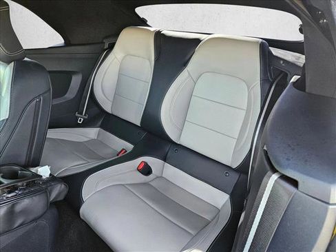 Used 2024 Ford Mustang GT Premium image 17