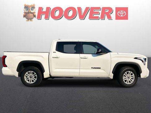 Used 2023 Toyota Tundra SR5 w/ SR5 Premium Package RWD image 2