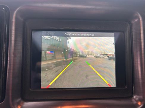 Used 2018 Dodge Challenger SXT RWD image 26