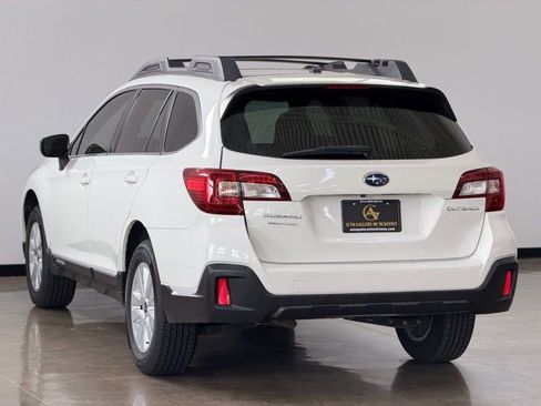 Used 2019 Subaru Outback 2.5i AWD/4WD image 5