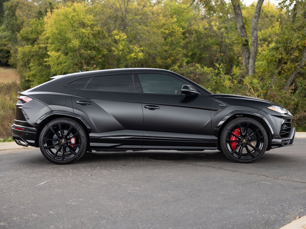 Used 2022 Lamborghini Urus AWD/4WD image 8