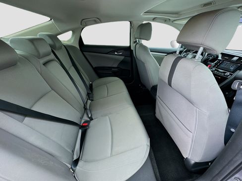 Used 2018 Honda Civic EX image 18