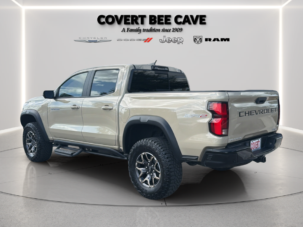 Used 2024 Chevrolet Colorado ZR2 w/ ZR2 Convenience Package III AWD/4WD image 8