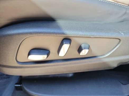 Used 2022 Cadillac XT5 Premium Luxury w/ Technology Package image 19