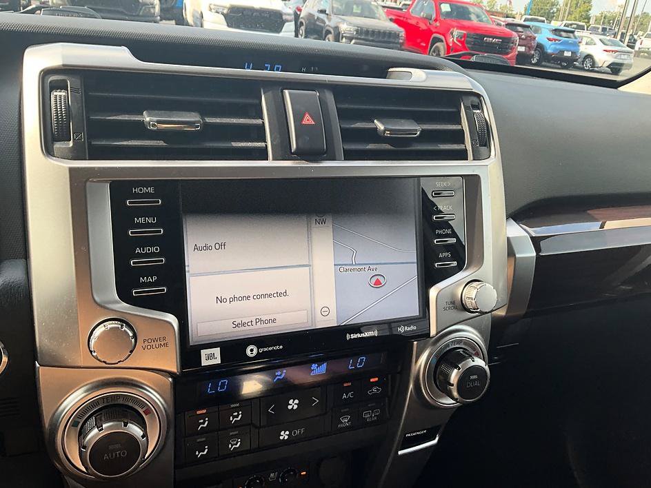 Used 2022 Toyota 4Runner Limited AWD/4WD image 21